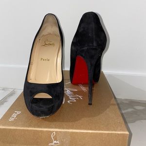 Louboutin Black Royal Palais Suede Heel 8